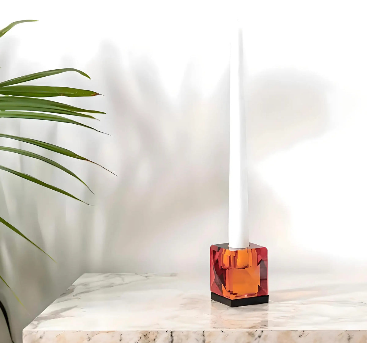 Orange/ Siyah  SPARKLE Zar Formu Cam Şamdan – Modern ve Şık Dekor Seçeneği