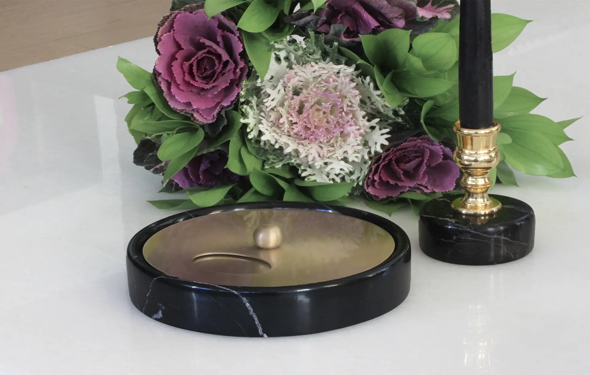 Moena Studio Siyah Renk Elegant Altın Kaplama Kül Tablası Büyük Boy